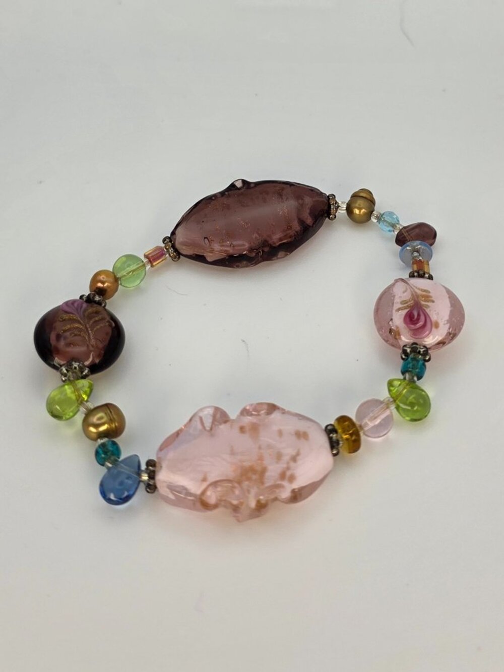 Premier Designs Lavender Rose Art Glass Stretch Bracelet Pink Purple Floral